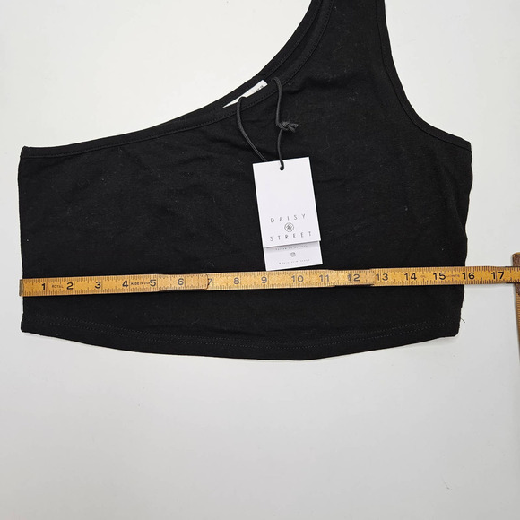 NEW Daisy Street One Shoulder Crop Top 2XL Black NWT - Picture 7 of 8